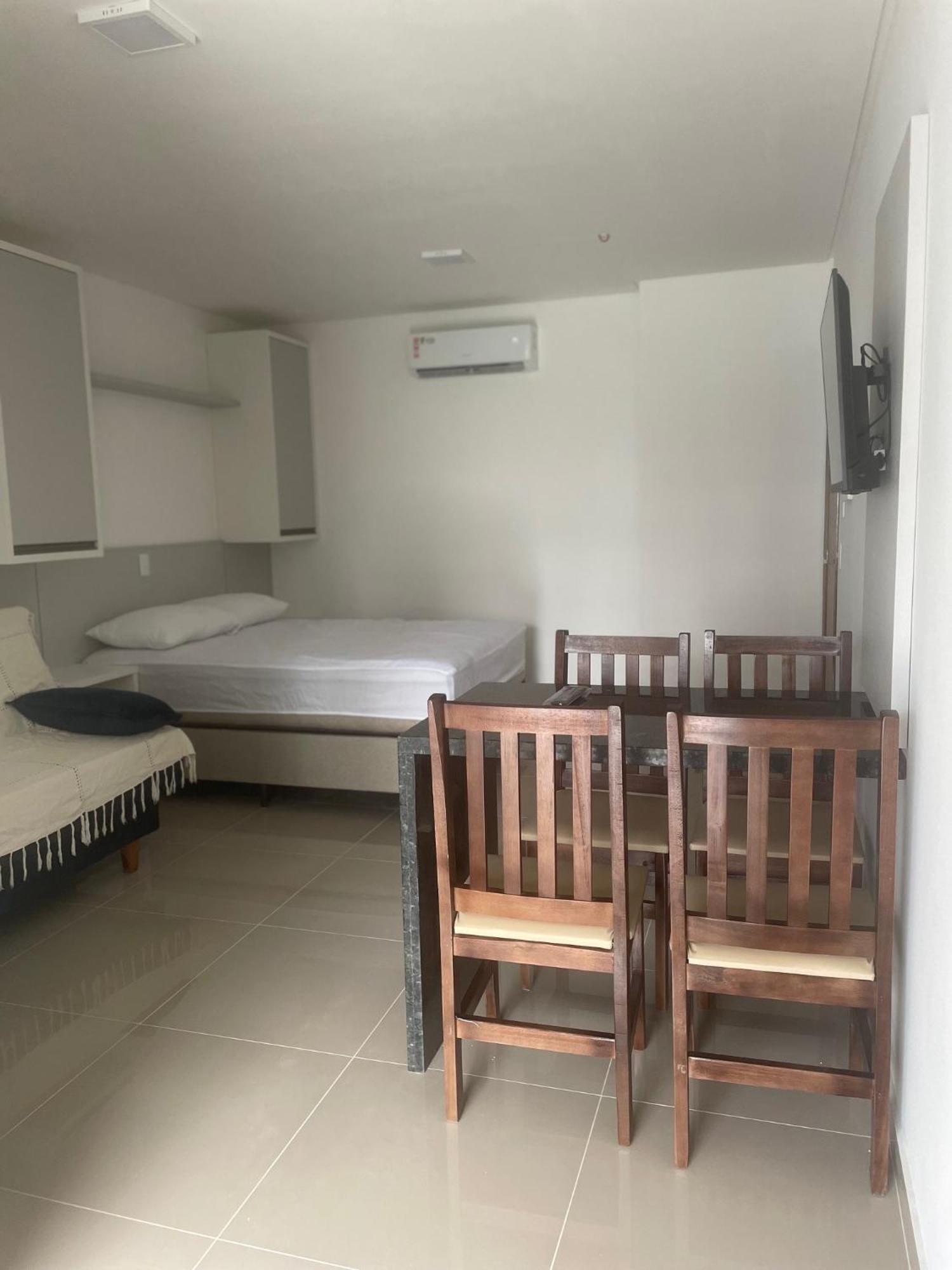 Praia Grande Residence Бомбиньяс Экстерьер фото